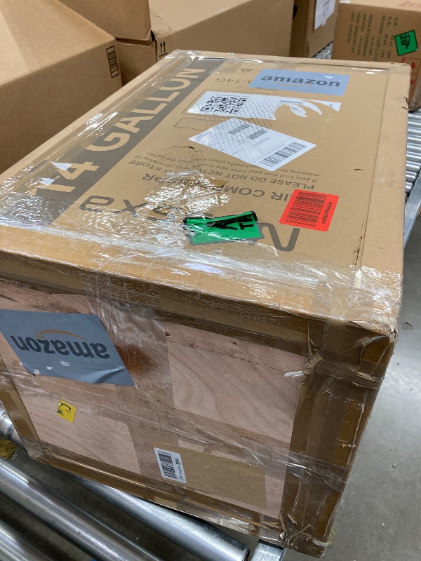 Photo 1 of 14 Gallon Ultra Quiet Air Compressor with 2 Quick Couplers 2HP 8.75 CFM, Max 115 PSI Pressure Oil-Free Air Compressor Tank, 70dB Quiet Compressor for Auto Repair, Tire Inflation 110V/60hz