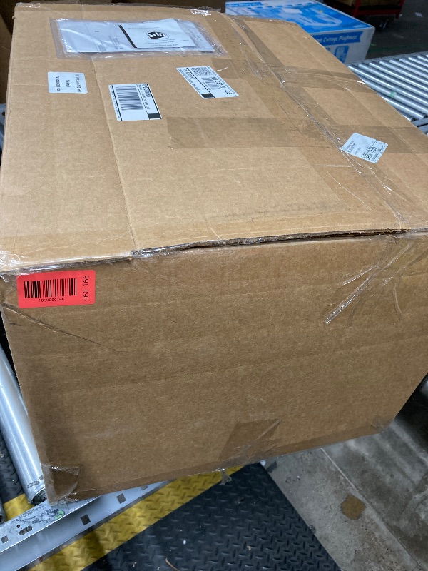 Photo 1 of  Gomax Infant Car Seat, Ace, Lightweight, Reclining Rear Facing Car Seat Installs with or Without a Base