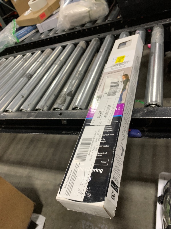 Photo 1 of 1 inch cordless blinds