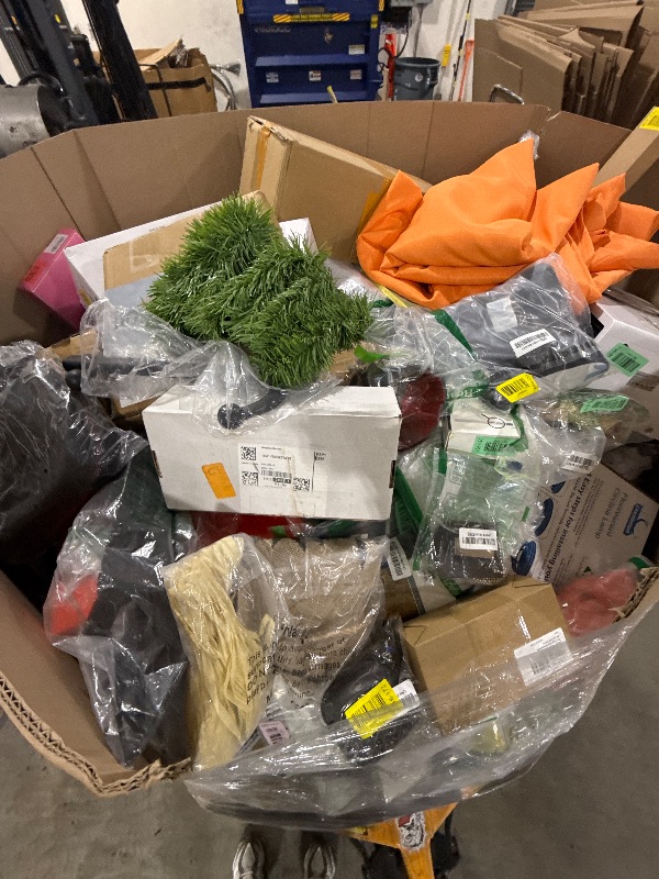 Photo 1 of Nellis Variety Box: Pallet | See Notes for Details