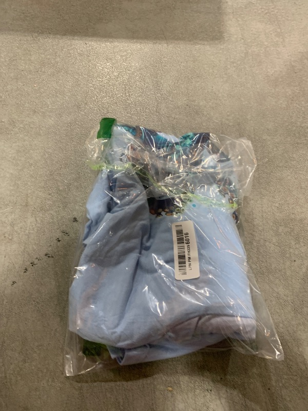 Photo 1 of ****STOCK PHOTO SIMILAR TO ITEM****
Cool Blue Octopus T-Shirt (Size Unknown)
