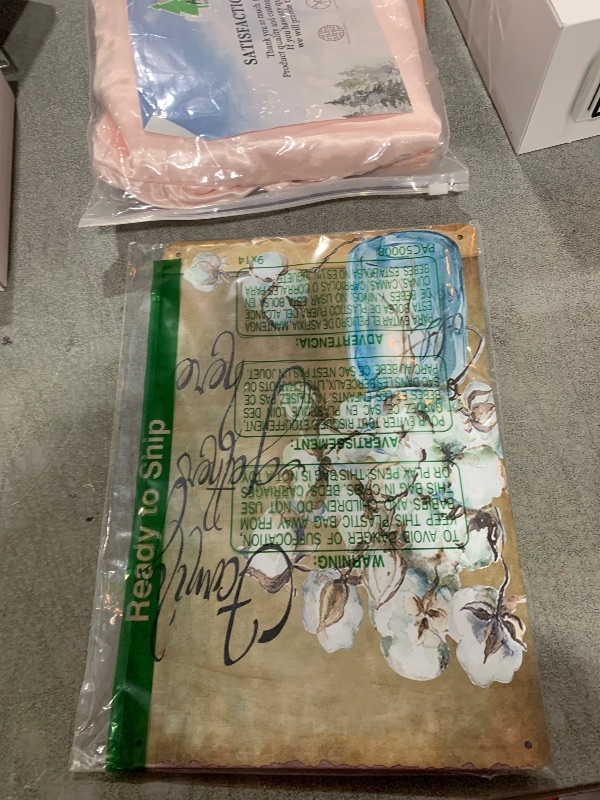 Photo 1 of PXIYOU Rustic cotton Blossoms in Mason Jar Vintage Metal Sign Farmhouse Bathroom Wall Art Country Home Decor 2pcs-8X12Inch