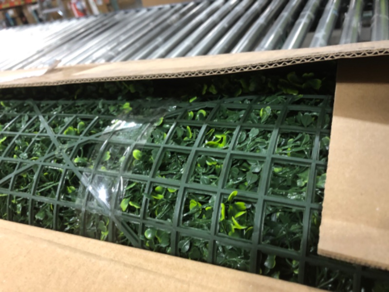 Photo 1 of  Artificial WoodBox Roll