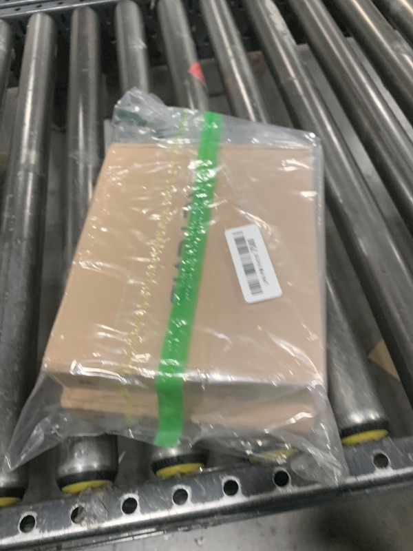 Photo 1 of **INCOMPLETE** Retevis RT22P,New Version of RT22(2.0),Rechargeable Walkie Talkies for Adults,Compact FRS Two-Way Radios,VOX Handsfree,1620mAh Large Battery,USB C Charger,2 Way Radio for Small Store Hotel