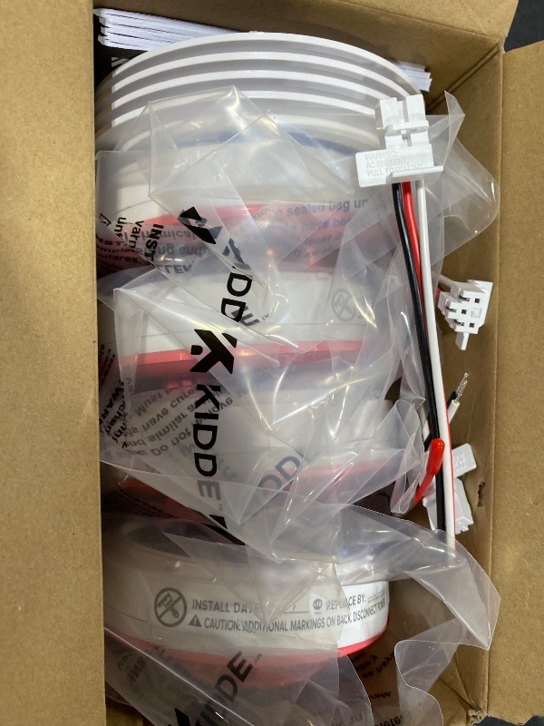 Photo 1 of Kidde Hardwired Smoke Detector, 10-Year Battery Backup, Interconnectable, LED Warning Light Indicators, 4 Pack
