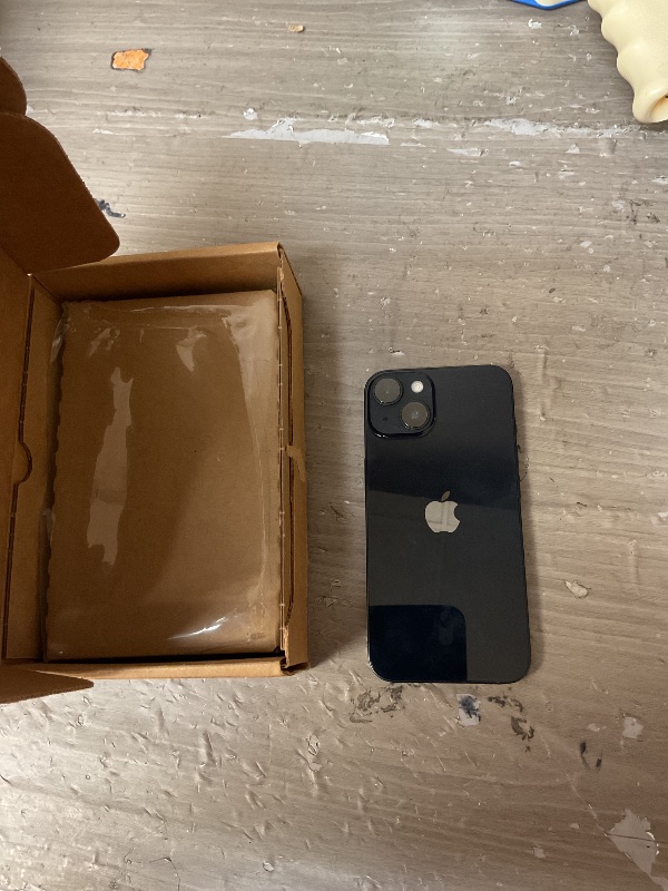 Photo 1 of Apple iPhone 14, 165GB, Midnight - Unlocked (Renewed)