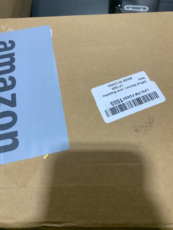 Photo 1 of 24Pcs Soccer Clear PVC Gift Bags With Handles Bulk 8 x 8 x 3 In Sport Theme Goodie Treat Candy Bags Soccer Team Present Wrap Tote Bag for Boys Birthday Party Favor Baby Shower Decorations Supplies