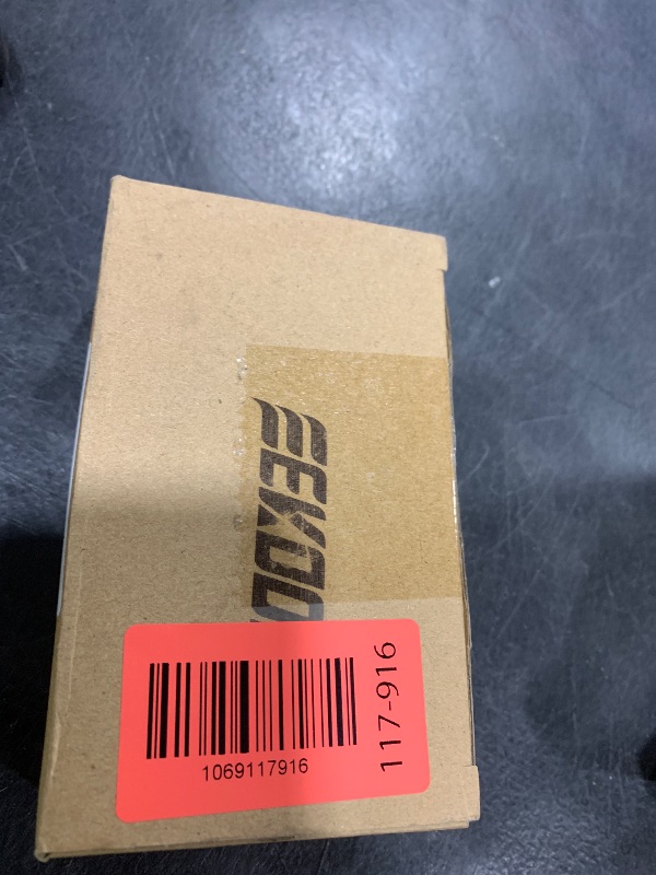 Photo 1 of 1 Pcs 2 in 1 Light Socket to Plug Adapter, Convert E26/E27 Bulb Socket to 2 Pieces 3 Prong Outlet with Extension Cord, Flexible Light Bulb Socket Converter Suitable for Porch Patio Garage Use (Black)