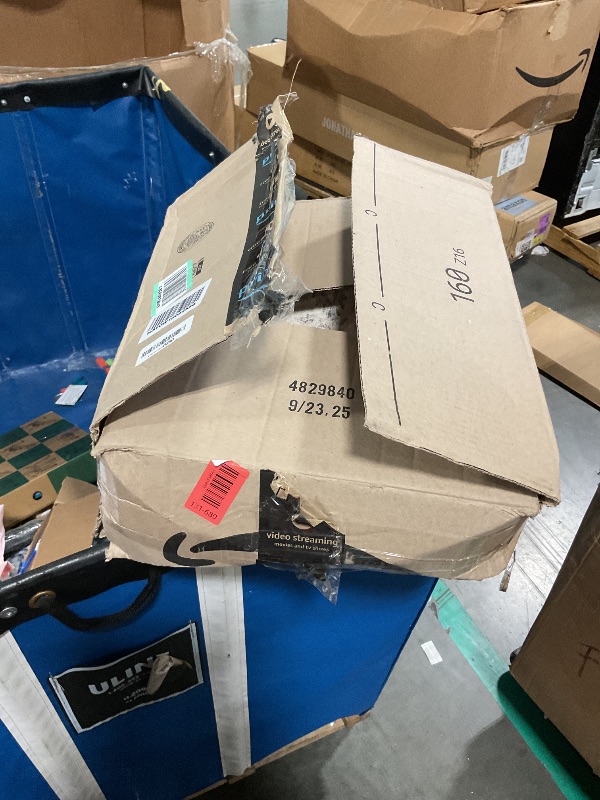 Photo 1 of ** SIMILAR** 8x10 Area Rugs for Living Room: Floral Washable Rug Vintage Large Soft Boho Non-Slip Carpet Indoor Floor Stain Resistant Carpets for Bedroom Dining Room Farmhouse Nursery Home Office Dark Green