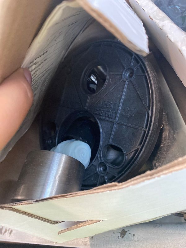 Photo 1 of *UNTESTED*
Delta Modern Dual-Function Shower Handle Trim Kit with 3-Way Integrated Diverter, Brushed Nickel Shower System Valve with Diverter, Stainless T27867-SS (Valve Not Included)