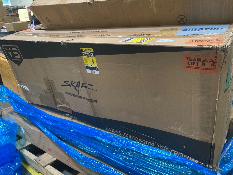Photo 1 of ***MAJOR DAMAGE*** Skar Audio Dual 10" Loaded Ported Subwoofer Enclosure Compatible with 2014-2021 Toyota Tundra Crew Max Cab Trucks