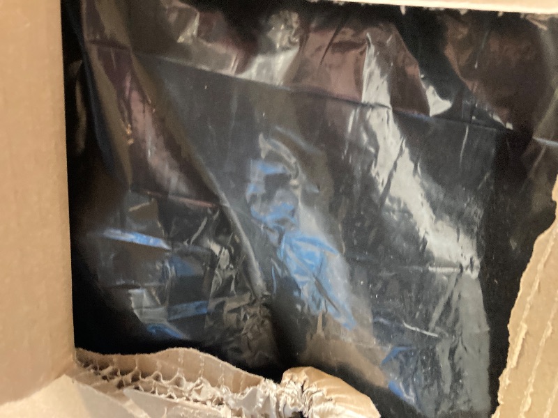 Photo 1 of ***MAJOR DAMAGE*** Skar Audio Dual 10" Loaded Ported Subwoofer Enclosure Compatible with 2014-2021 Toyota Tundra Crew Max Cab Trucks