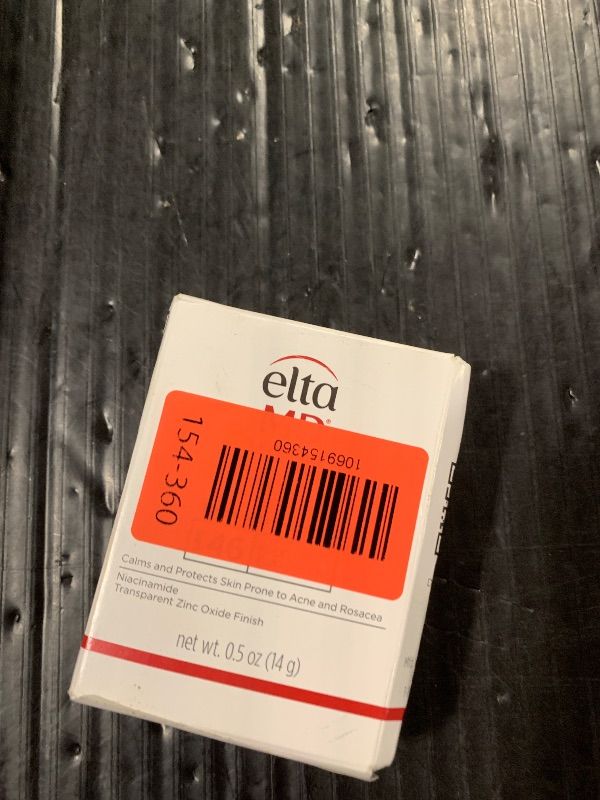 Photo 1 of ** USED ** EltaMD UV Clear Face Sunscreen SPF 46, Oil Free Sunscreen with Zinc Oxide, Dermatologist Recommended, 0.5 oz