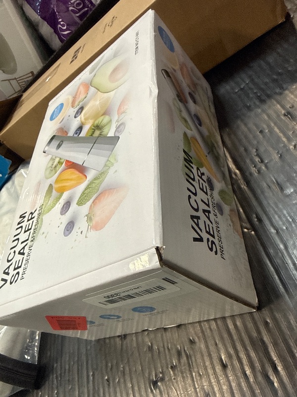 Photo 1 of ** SOLD AS IS, NO REFUND/RETURN** SEE COMMENTS!
 Vacuum Sealer For Food (Compact Vacuum Sealers+ 30 Reusable Vacuum Bags), Powerful Handheld Vacuum Sealer for 10X Preservation & Fresh