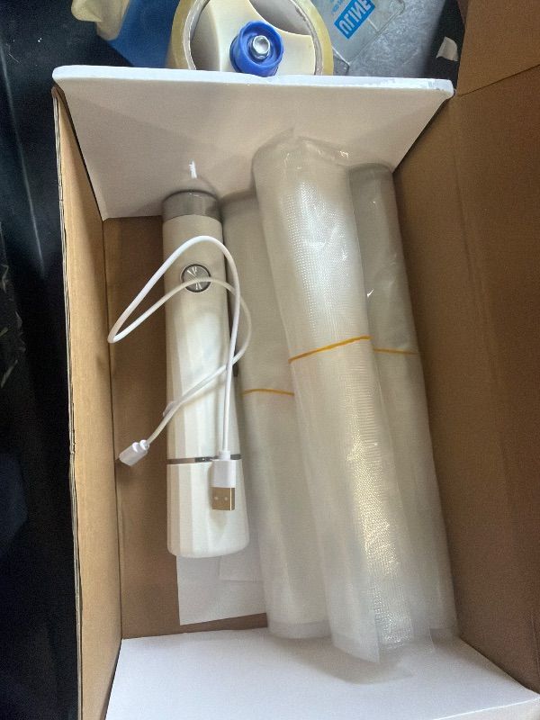Photo 1 of ** SOLD AS IS, NO REFUND/RETURN** SEE COMMENTS!
 Vacuum Sealer For Food (Compact Vacuum Sealers+ 30 Reusable Vacuum Bags), Powerful Handheld Vacuum Sealer for 10X Preservation & Fresh