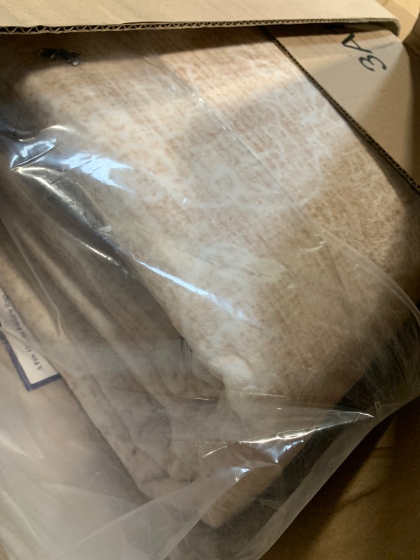 Photo 1 of *MINOR DAMAGE - USED*
Washable Oriental Area Rug - 10x14 Rugs for Living Room Soft Carpet for Bedroom Waterproof Floral Distressed Indoor Stain Resistant Non-Shedding Floor Carpets (Beige/Cream, 10X14)