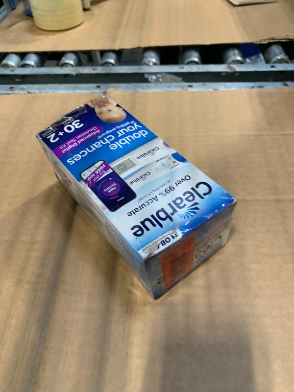 Photo 1 of ****MISSING 4 *** Clearblue Advanced Digital Ovulation Test Kit, 32 Count