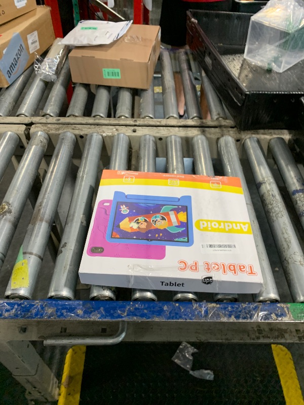 Photo 1 of **DAMAGED, SEE PICTURES** COLORROOM 2026 Upgraded Android 15 Tablet, 10inch Kids Tablet, Octa-core CPU, 10GB+64GB+1TB Expand Tablets for Kids with Kids Space, Parental Control, 6000mAh Big Battery,Touchscreen Tableta,Pink