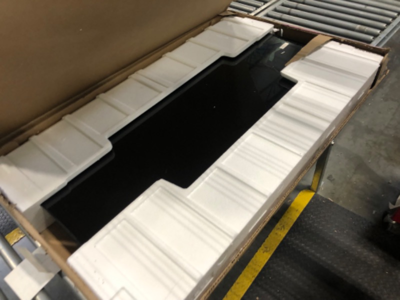 Photo 1 of ***Broken, Sold For Parts*** Samsung 50-Inch Class Crystal UHD U8000F 4K Smart TV (2025 Model) Endless Free Content, Crystal Processor 4K, MetalStream Design, Knox Security, Alexa Built-in