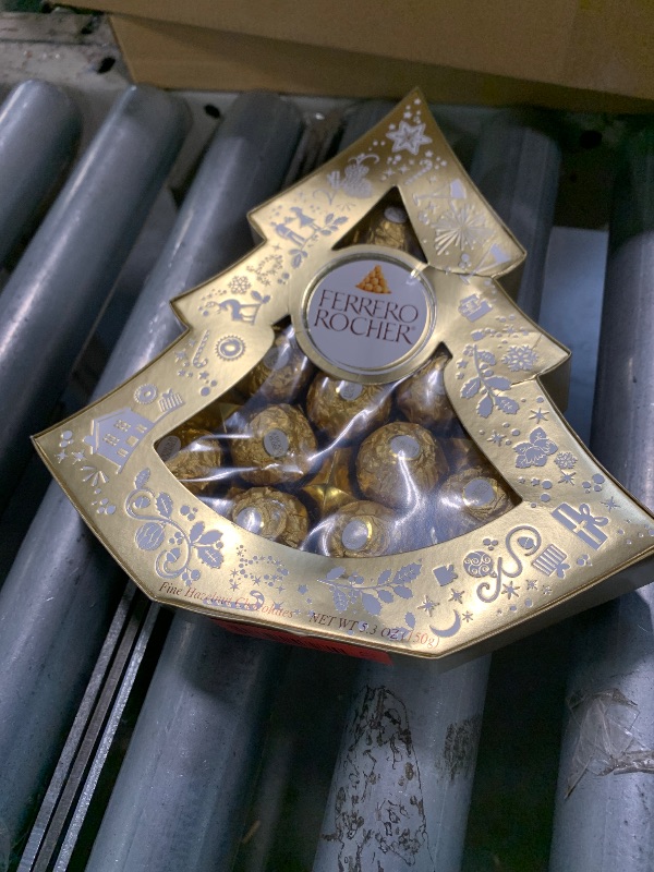 Photo 1 of ***BEST BY APR. 20 2026Ferrero Rocher, 12 Count, Premium Gourmet Milk Chocolate Hazelnut, Luxury Chocolate Holiday Gift, Individually Wrapped, 5.3 Oz