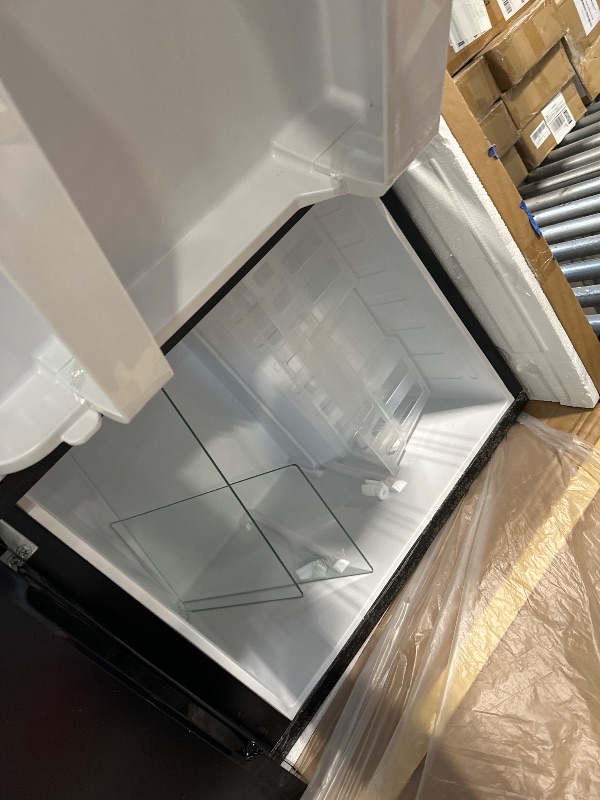 Photo 1 of ** FINAL SALE SOLD AS IS VENTA FINAL VENDIDO TAL CUAL, SIN DEVOLUCIONES**

Antarctic Star Mini Compact Refrigerator, 3.2 Cu.Ft. Separate Freezer Double 2-Door Adjustable Removable Shelves for Apartment/Dorm/Office,BLACK