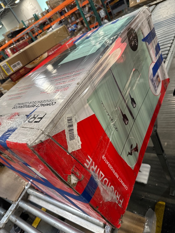 Photo 1 of ** FINAL SALE SOLD AS IS VENTA FINAL VENDIDO TAL CUAL, SIN DEVOLUCIONES**

Antarctic Star Mini Compact Refrigerator, 3.2 Cu.Ft. Separate Freezer Double 2-Door Adjustable Removable Shelves for Apartment/Dorm/Office,BLACK