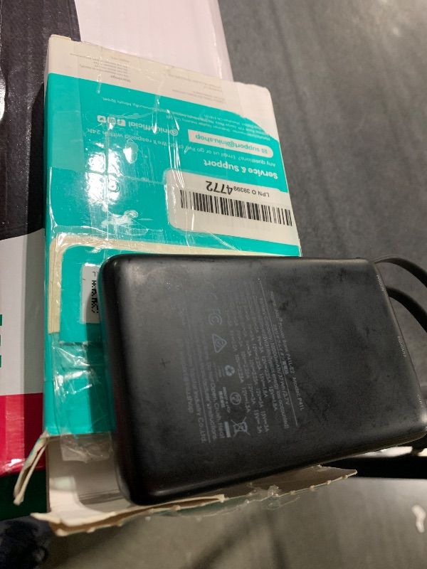 Photo 1 of ****DOES NOT WORK, SELLING FOR PARTS***INIU 45W Power Bank, Fast Charging Portable Charger with Built-in USB C Cable, 10000mAh Small Type C Powerbank, Battery Pack for iPhone 17 16 15 14, iPad, Samsung S25 S24 etc Travel Camping Essentials ****DOES NOT WO