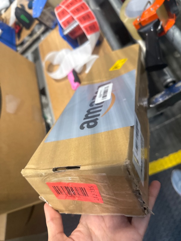 Photo 1 of *UNTESTED*
Melnor 65173AMZ RelaxGrip 8 Pattern 16" Pivoting Wand Bundle, Metal, Black, Yellow