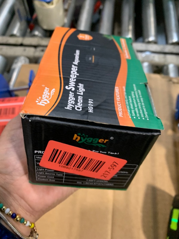 Photo 1 of *USED*
hygger Aquarium U-V Light with Timer, 360° Protective Shield Clean Light for Green Water and Algae Clean, Mini Algae Control Lamp for Freshwater and Saltwater Tank (5W for 13-40 Gallon)