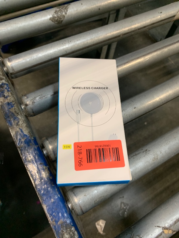 Photo 1 of [Apple MFi Certified]Magnetic Wireless Charger Apple Mag Safe Charger,15W 6FT Fast Wireless Charging Pad for Apple iPhone 16 Pro Max/16 Pro/16 Plus/15 Pro Max/14/13/12/AirPods3/2/Pro/Pro2,Charging Pad