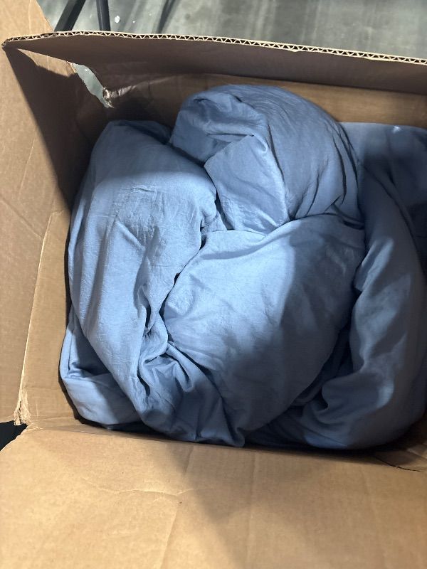 Photo 1 of **MISSING PARTS**
Bedsure King Comforter Set, Blue Soft Prewashed Bedding for All Seasons, 3 Pieces GentleSoft™ Bed Set, 1 Lightweight Comforter (104"x90") and 2 Pillowcases (20"x36")