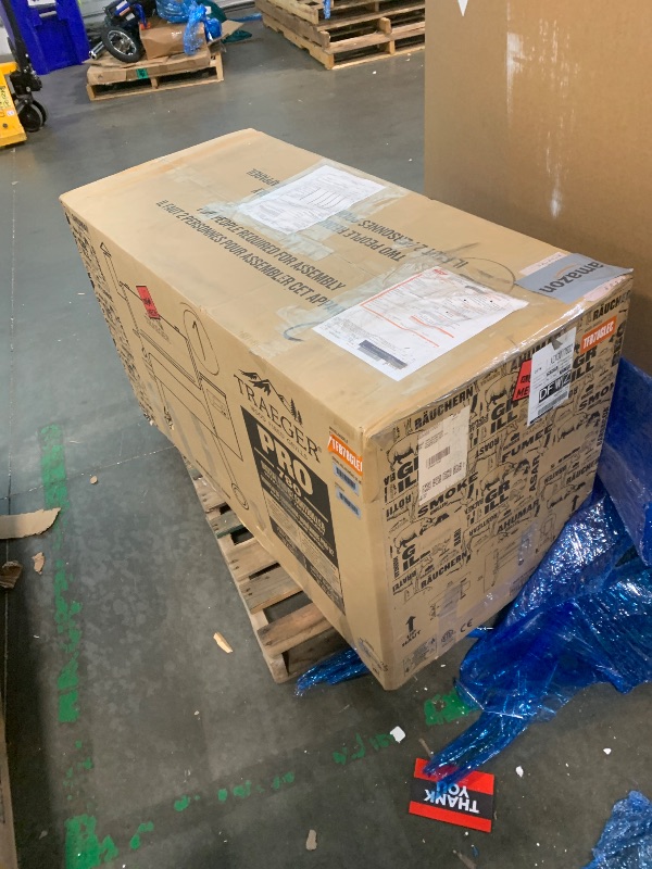 Photo 1 of ***Item Is Slightly Rusted*** Traeger Grills Pro 780 Wood Pellet Smoker Grill, 6-in-1 BBQ Pellet Grill Combo, WiFi and App-Connected Electric Smoker, 780 Square Inches of Grilling Area, Temperature Control, Black Finish