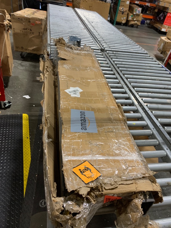 Photo 1 of ** very used ** VEVOR Pallet Forks, 2000 lbs Clamp on Pallet Forks, 60" Total Length Heavy Duty Pallet Forks with Adjustable Stabilizer Bar, Tractor Bucket Forks for Tractor Attachments, Skid Steer, Loader Bucket
