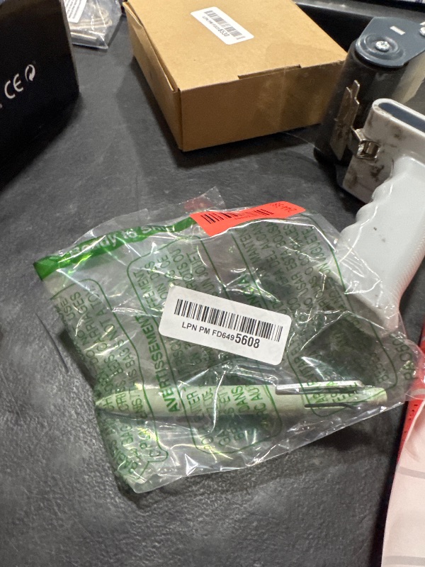 Photo 1 of ???? Jetstream Multi-Function Ballpoint Pen 4&1, Equipped with 0.5mm Lite Touch Ink (Black, Red, Blue, Green), 0.5mm Mechanical Pencil, Grass Green, MSXE5LS05.18