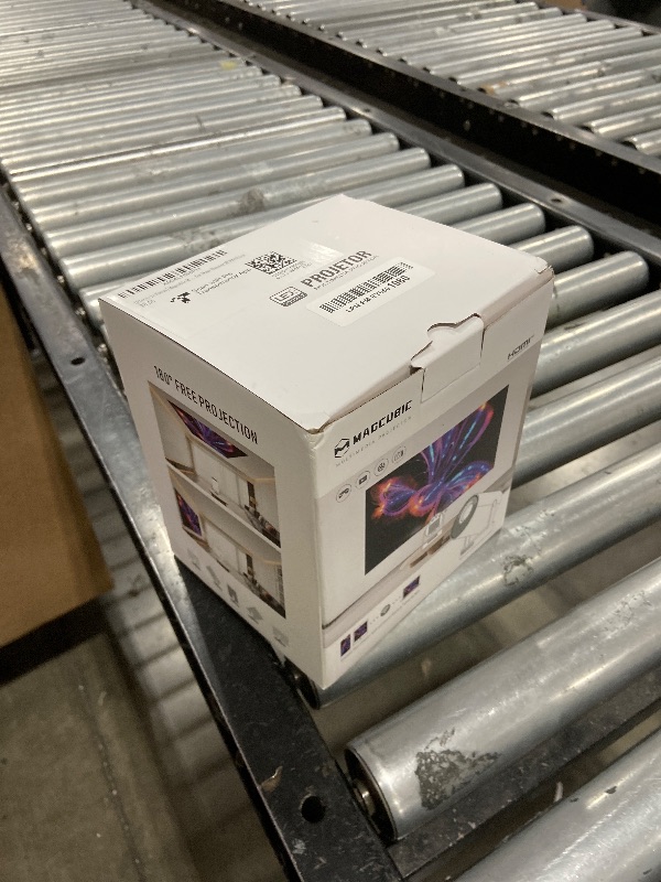 Photo 1 of ?Electric Focus?Magcubic Mini Projector 4K Support, Portable Projector with WiFi 6 and Bluetooth 5.4, Smart Proyector, 5W Soundbase Speaker, 180° Rotation for Home Theater HY300 Ultra