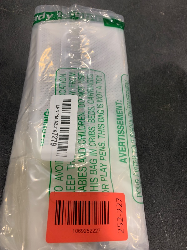 Photo 1 of (200Pcs)100pcs Translucent Plastic Bags/Bakery Bags with 100pcs Hand made Stickers for Cookie Cake Chocolate Candy Snack Wrapping Good for Bakery Party Supplies