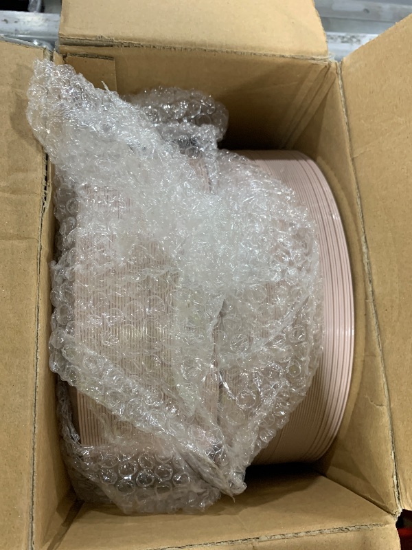 Photo 1 of 100 Pc Pink Dinner Plates