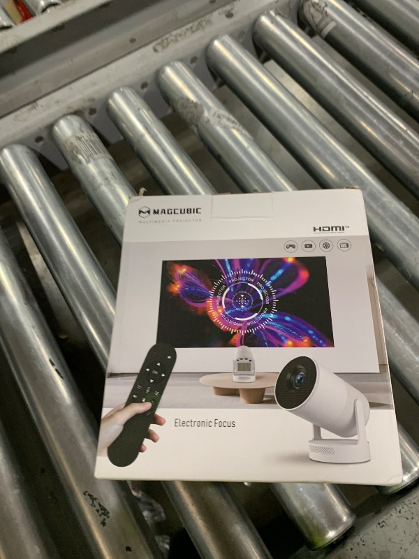 Photo 1 of ?Electric Focus?Magcubic Mini Projector 4K Support, Smart Projector with WiFi 6 and Bluetooth 5.4, 5W Soundbase Speaker, 180° Rotation, Portable Proyector for Home Theater