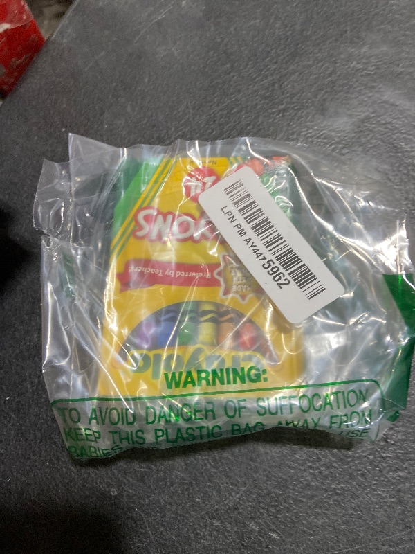 Photo 1 of 975 Supply 1 pack Crayons, Classic Colors, Crayons For Kids, School Crayons, Assorted Colors - 24 Crayons Per Box - 1 Box