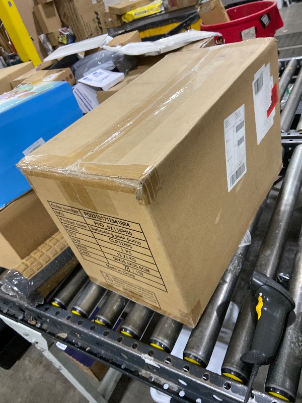 Photo 1 of 1.1HP Pool Pump for Swimming Pool In/Above Ground Water Pump Single Speed, 800W/115V, 3962GPH & High Flow, Powerful Primming Swimming Pool Pumps with Filter Basket, Low Noise for Family