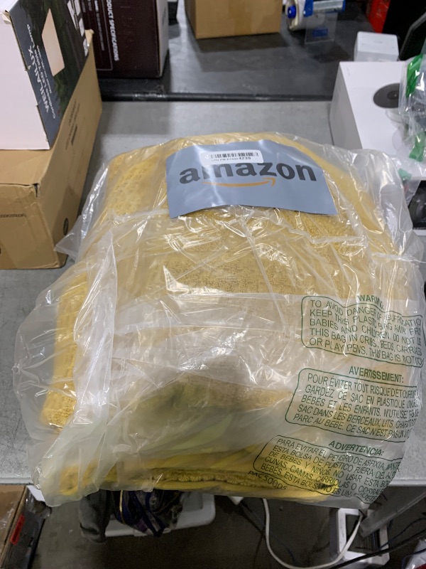 Photo 1 of 100% Cotton Super Soft Luxury Bath Towel Set | Quick-Dry and Highly Absorbent | Waffle Textured | 550 GSM | Includes 4 Bath Towels | Harper Collection (Mustard Yellow)