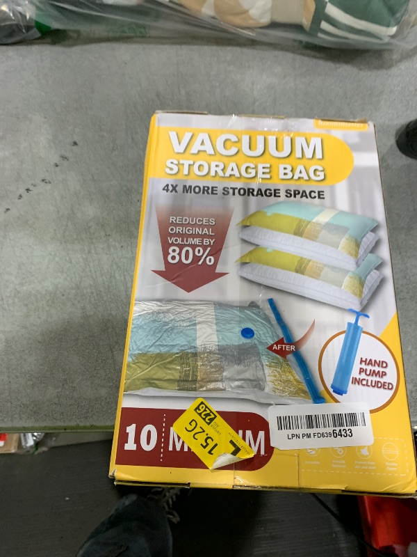 Photo 1 of 10 Medium Vaccum Storage Bags, Space Saver Vacuum Storage Bags Medium, Space Bags, Vacuum Seal Bags for Clothes with Travel Hand Pump