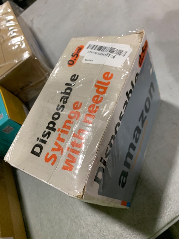 Photo 1 of 0.5ML Syringe, Lab Supplies Syringes 31G 5/16 Inch, Individually Wrapped, Pack of 100