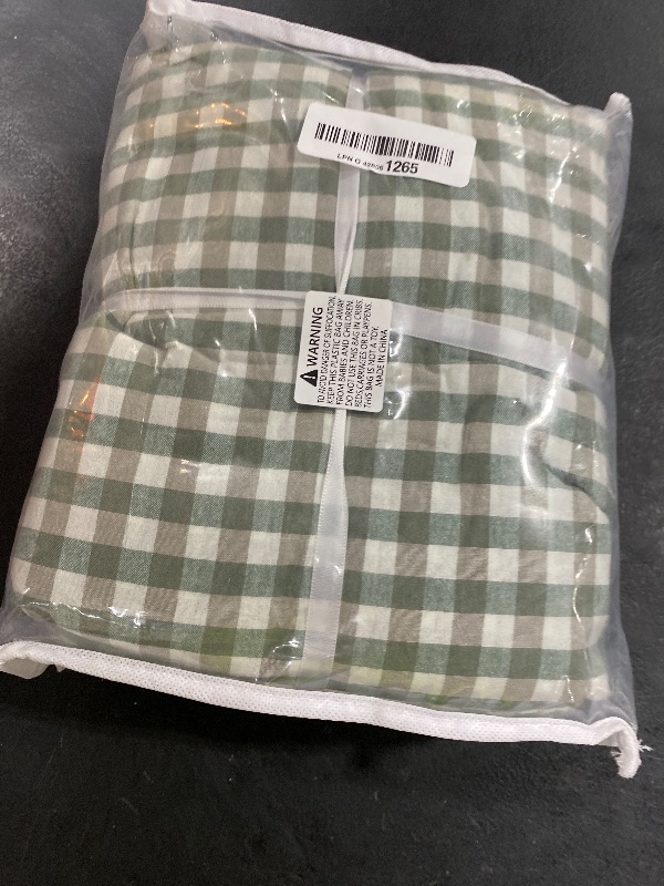 Photo 1 of 100% Cotton Full Sheet Set - 4 Piece Cotton Sheets Full Size Bed Set, Soft, Smooth, Durable, Easy Care, 16" Deep Pocket Checkered Green Sheets - 1 Flat, 1 Fitted, 2 Pillowcases