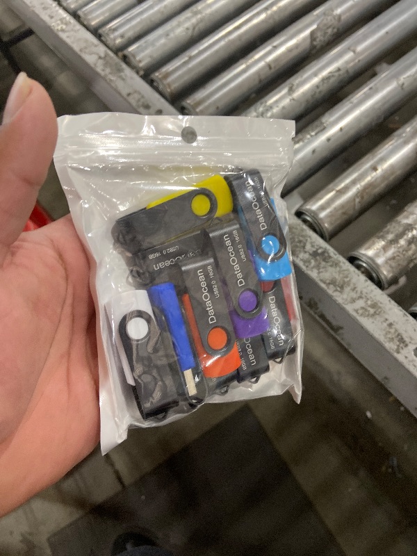 Photo 1 of 10 Pack DataOcean 16GB USB 2.0 Flash Drive Memory Stick Thumb Drives (10 Colors)