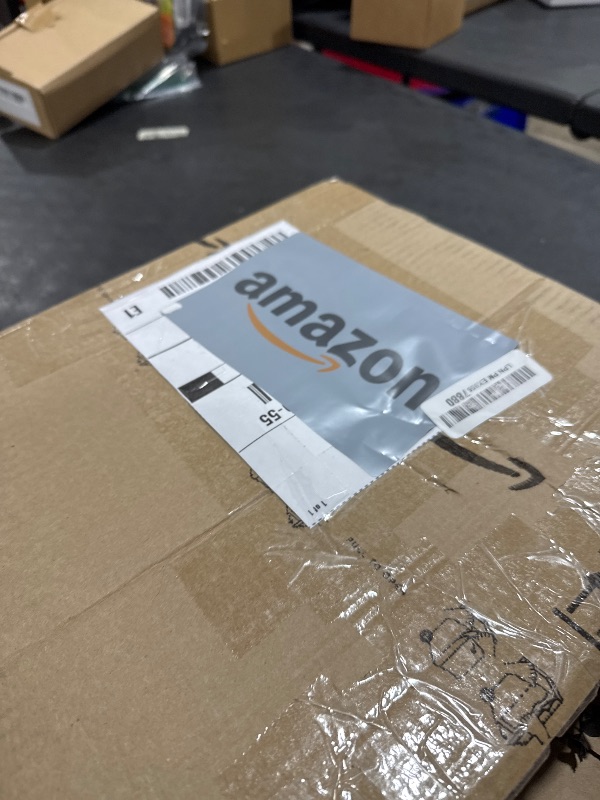 Photo 1 of 15 Inch Halloween Moon Cat Wreath, Halloween Moon Wreath with Black Cat and Rose, Black Halloween Garland, Halloween Wreath for Front Door Outdoor Gothic Wreath Decorations(#1)