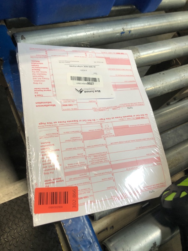 Photo 1 of 1099 MISC Forms 2025, 4 Part Tax Forms Kit, 25 Vendor Kit of Laser Forms, Compatible with QuickBooks and Accounting Software