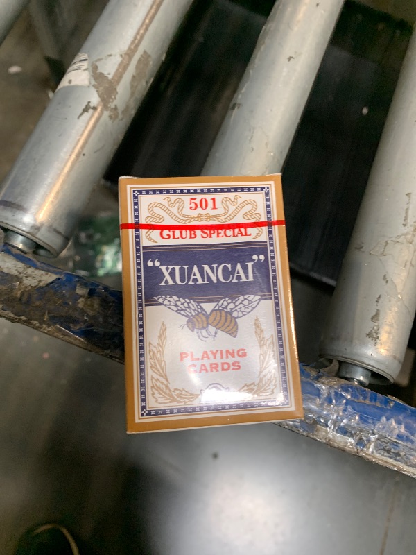 Photo 1 of ***SIMILAR ITEM***
Bee Signature Series Playing Cards Deck, 1 Deck of Black Playing Cards, Thin Crushed, Special Edition