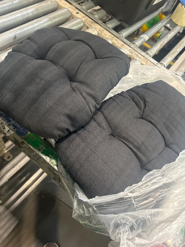 Photo 1 of *****SIMILAR ITEM***
baibu 14×14 Metal Dining Chair Pads with Ties Set of 2, Super Soft Kitchen Chair Cushions Bar Stool Cushions with Non-Slip Bottom - 2 Pads only (Black, 14×14×2.5in)