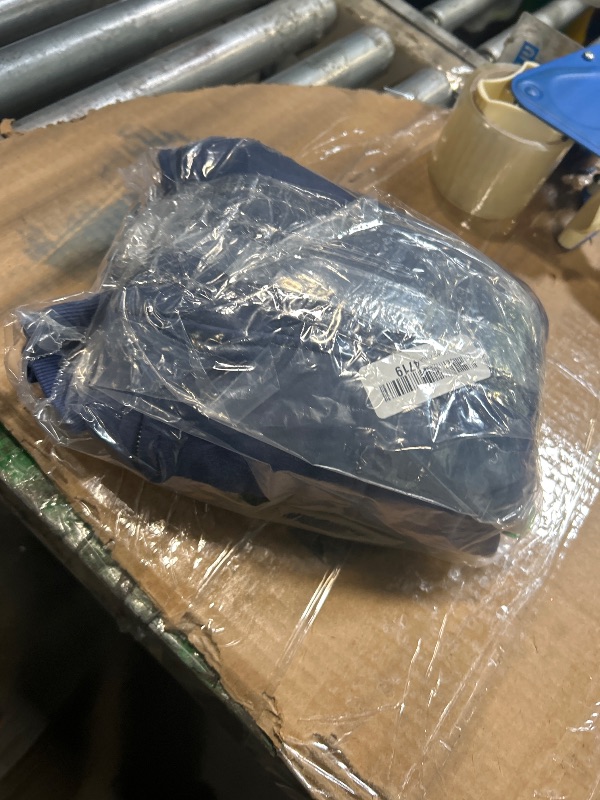 Photo 1 of ****SIMILAR ITEM****
KIRUNDO Sweatshirt for Women 2026 Fall Half Zip Pullover Oversized Fleece Mock Neck Hoodies Fashion Outfits Winter Clothing(Grey Blue, Medium)